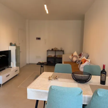 Moonlight Apartment *